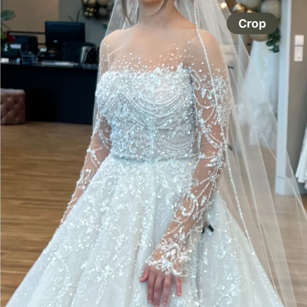 Stunning Wedding Gown